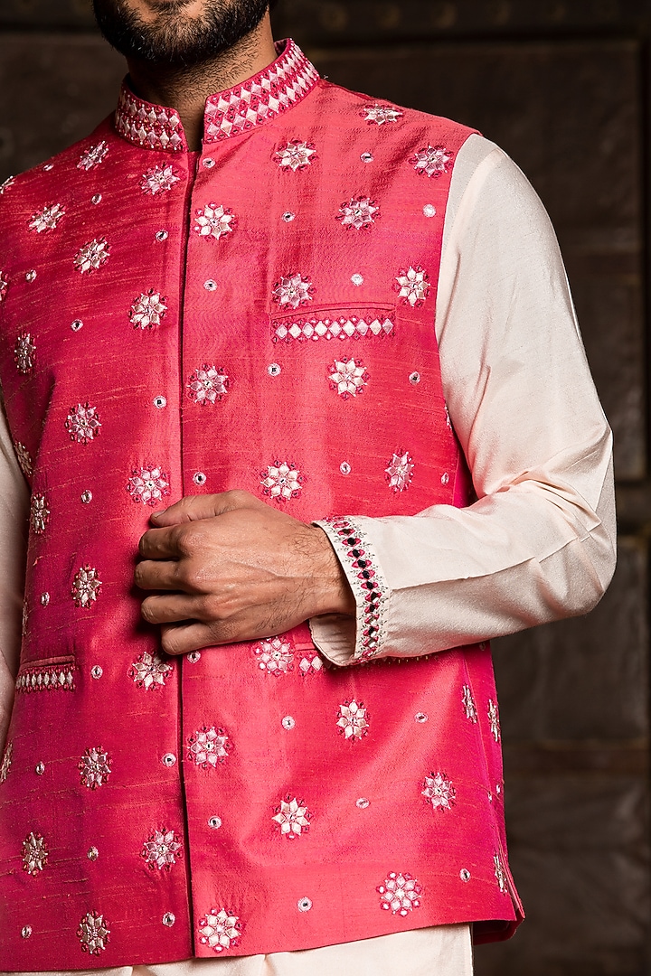 Coral Raw Silk Resham Embroidered Bundi Jacket Set by NITIKA GUJRAL MEN at Pernia's Pop Up Shop