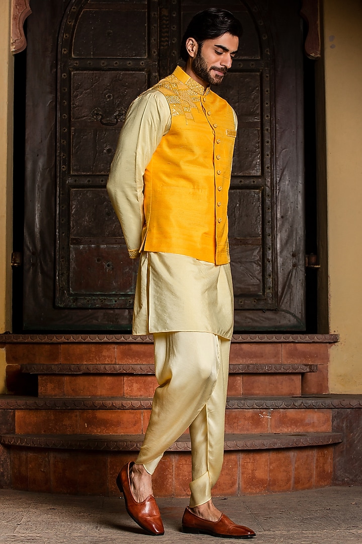 Yellow Raw Silk Resham & Bead Embroidered Jacket Set by NITIKA GUJRAL MEN at Pernia's Pop Up Shop