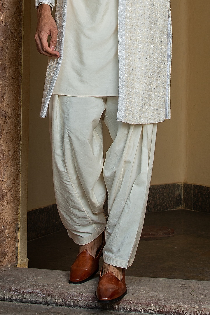 Ivory Georgette Bead Embroidered Groom Indowestern Set by NITIKA GUJRAL MEN at Pernia's Pop Up Shop