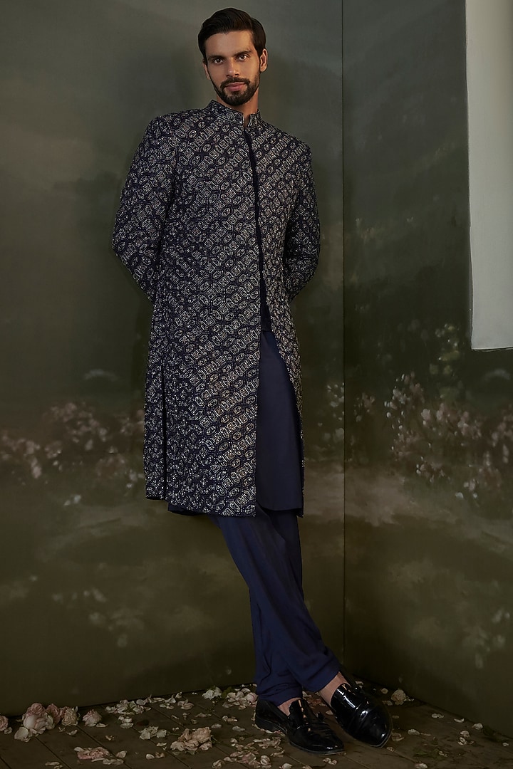 Navy Blue Raw Silk Resham Embroidered Groom Sherwani Set by NITIKA GUJRAL MEN at Pernia's Pop Up Shop