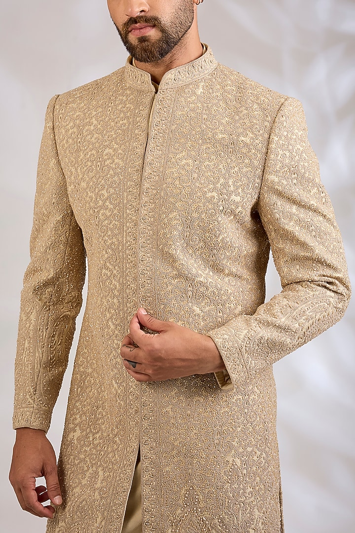 Champagne Raw Silk Resham Embroidered Groom Sherwani Set by NITIKA GUJRAL MEN at Pernia's Pop Up Shop