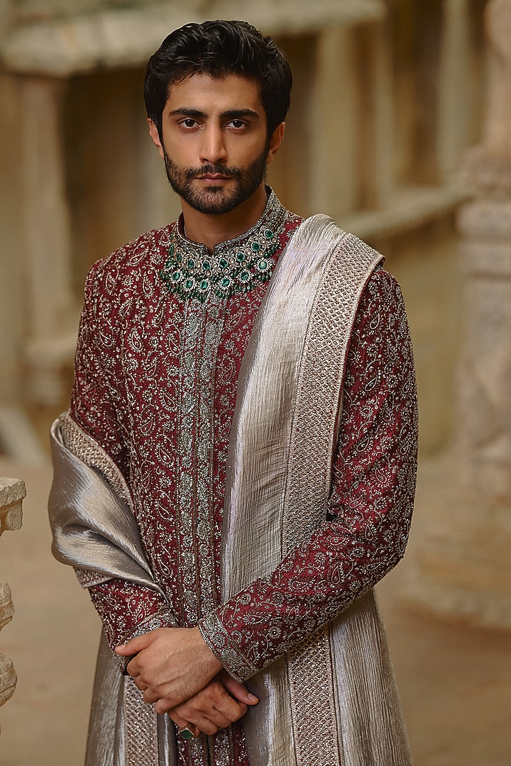 Burgundy Raw Silk Sequins Embroidered Groom Sherwani Set by NITIKA GUJRAL MEN at Pernia's Pop Up Shop