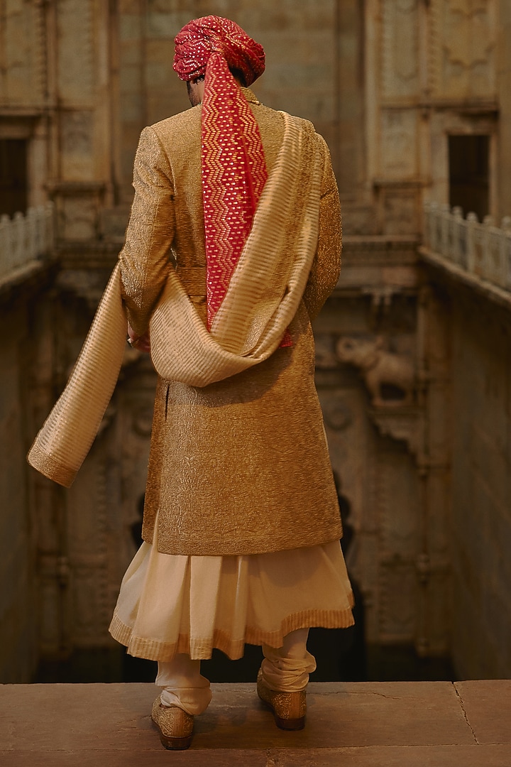 Salmon-Colored Matka Silk Zari Embroidered Groom Sherwani Set by NITIKA GUJRAL MEN at Pernia's Pop Up Shop
