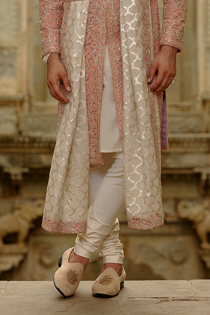 Salmon Pink Matka Silk Resham Embroidered Groom Sherwani Set by NITIKA GUJRAL MEN at Pernia's Pop Up Shop