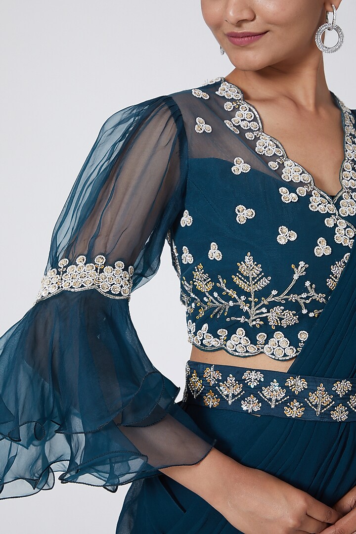 Midnight Blue Draped Wedding Saree Set by Nayna Kapoor at Pernia's Pop Up Shop