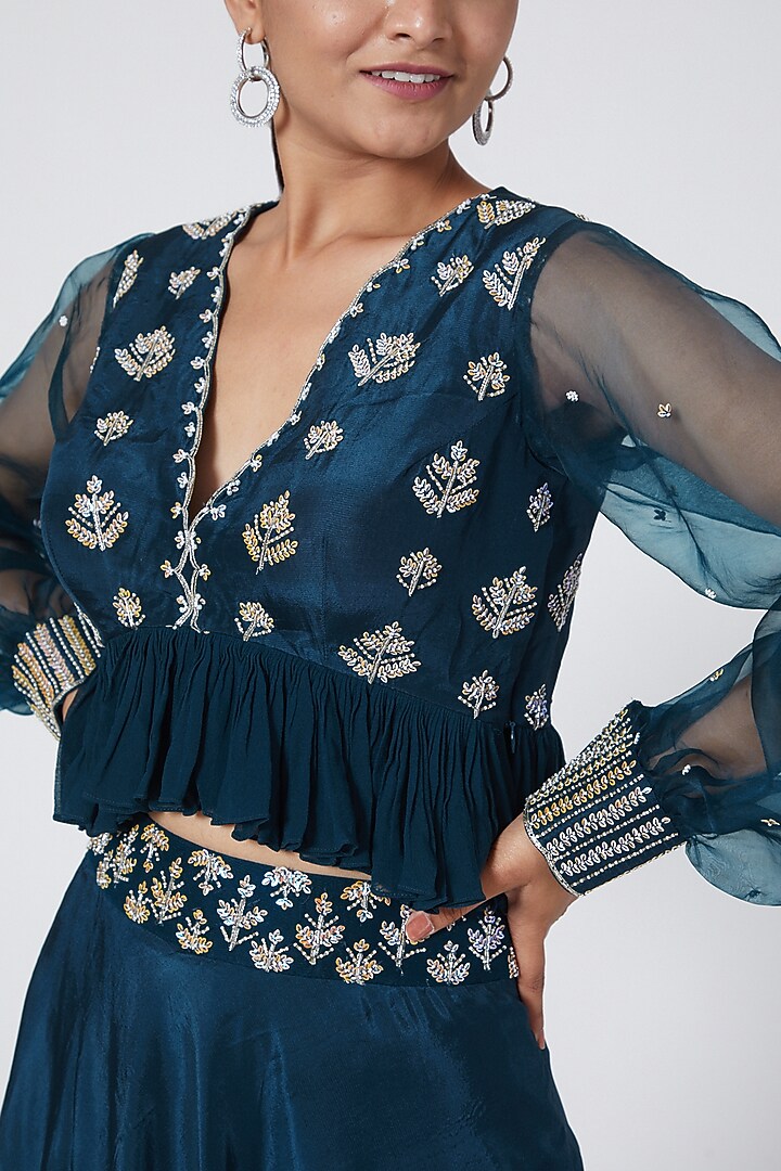 Blue Embroidered Skirt Set by Nayna Kapoor at Pernia's Pop Up Shop