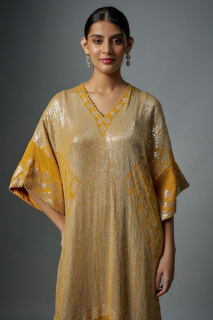 Pumpkin Orange Chiffon Sequins Embroidered Kurta Set by Nakul Sen at Pernia's Pop Up Shop