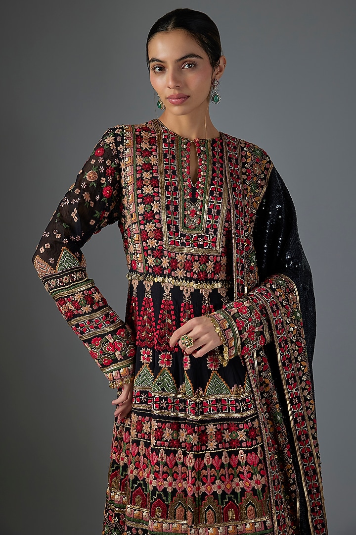 Black Chiffon Thread Embroidered Bridal Anarkali Set by Nakul Sen at Pernia's Pop Up Shop