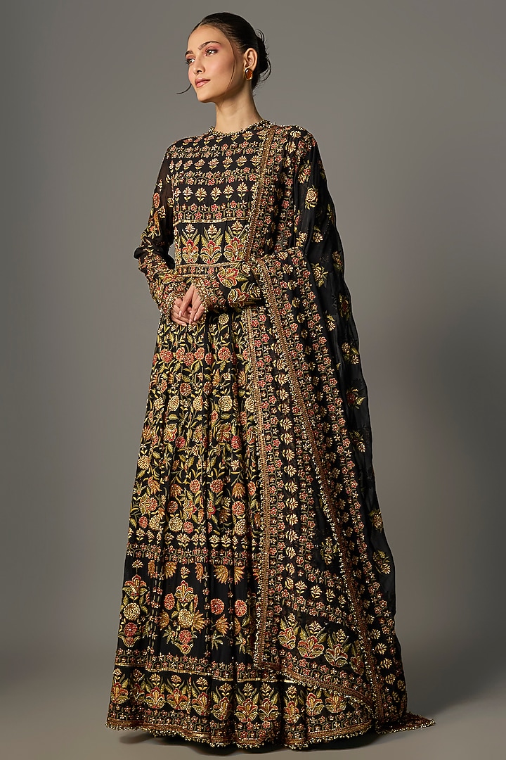Black Chiffon Thread Embroidered Bridal Anarkali Set by Nakul Sen at Pernia's Pop Up Shop