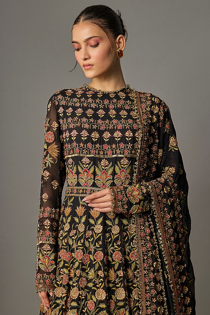 Black Chiffon Thread Embroidered Bridal Anarkali Set by Nakul Sen at Pernia's Pop Up Shop