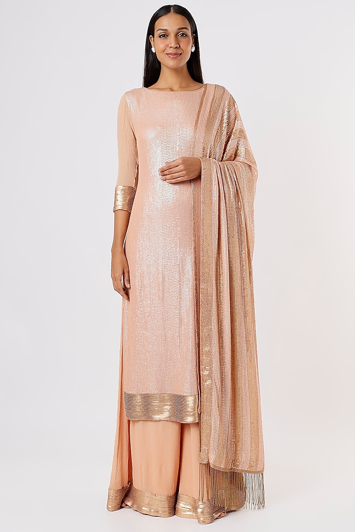Peach Silk Chiffon Kurta Set by Nakul Sen at Pernia's Pop Up Shop