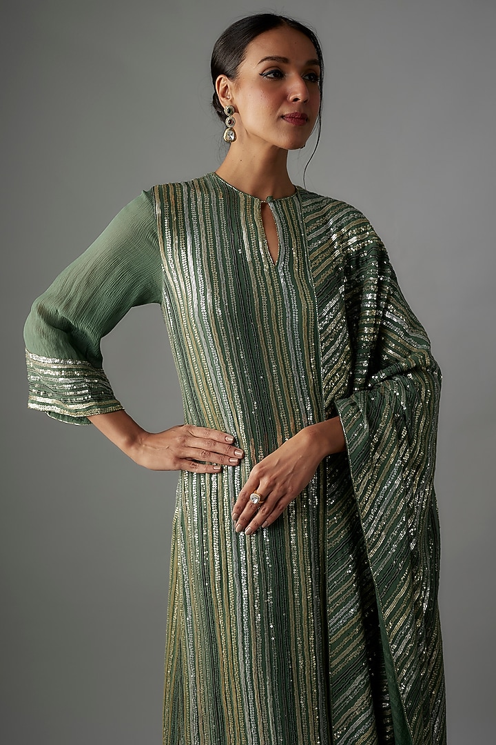 Forest Green Chiffon Sequins Embroidered Kurta Set by Nakul Sen at Pernia's Pop Up Shop