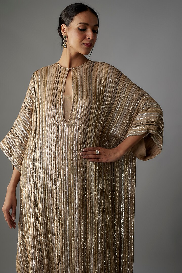 Beige Chiffon Sequins Embroidered Kurta Set by Nakul Sen at Pernia's Pop Up Shop