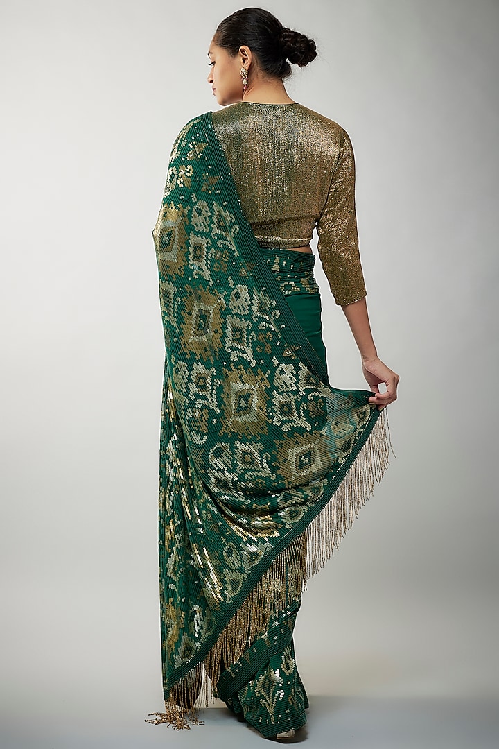 Green Chiffon Sequins Embroidered Bridal Saree Set by Nakul Sen at Pernia's Pop Up Shop