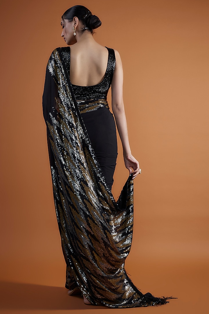 Black Chiffon Sequins Embroidered Bridal Saree Set by Nakul Sen at Pernia's Pop Up Shop