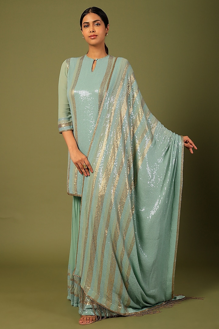 Porcelain Blue Embroidered Kurta Set by Nakul Sen at Pernia's Pop Up Shop