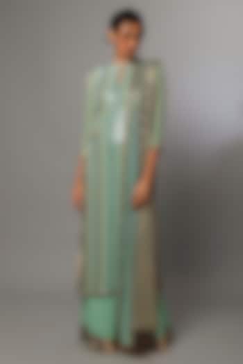 Porcelain Blue Silk Embroidered Kurta Set by Nakul Sen at Pernia's Pop Up Shop