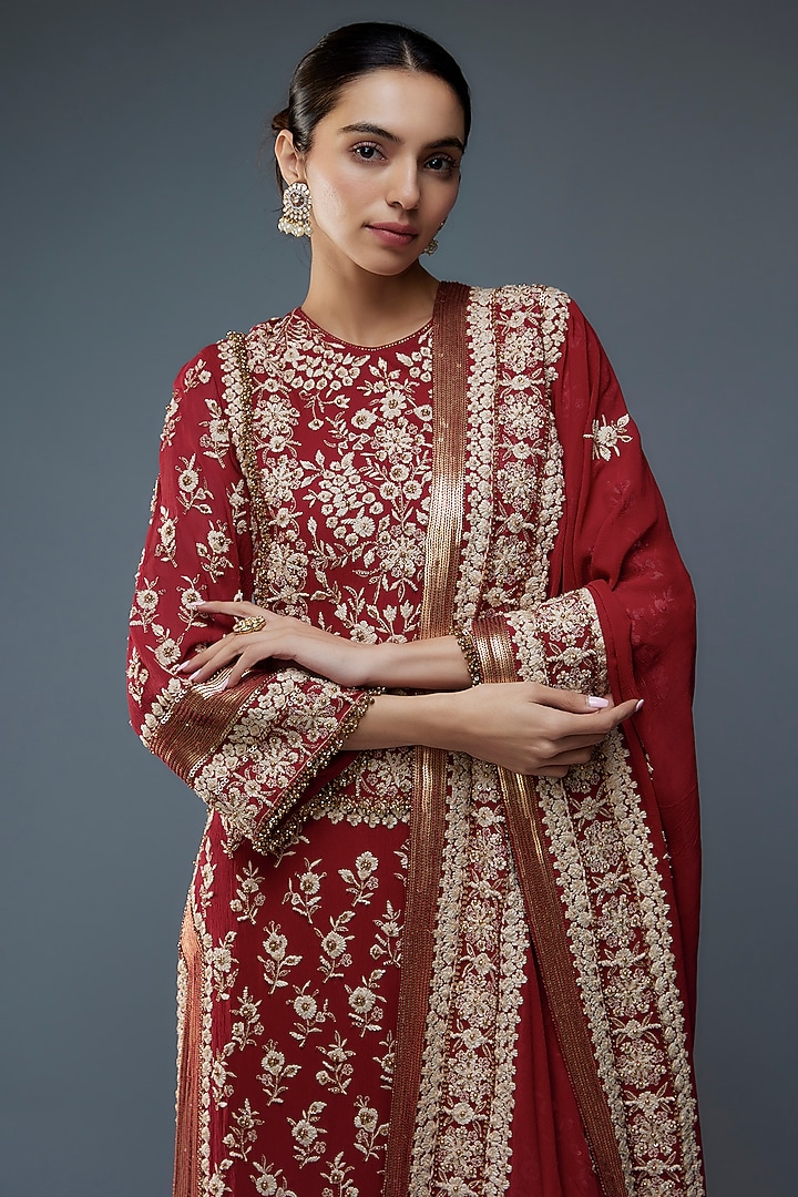 Red Chiffon Thread & Sequins Embroidered Kurta Set by Nakul Sen at Pernia's Pop Up Shop