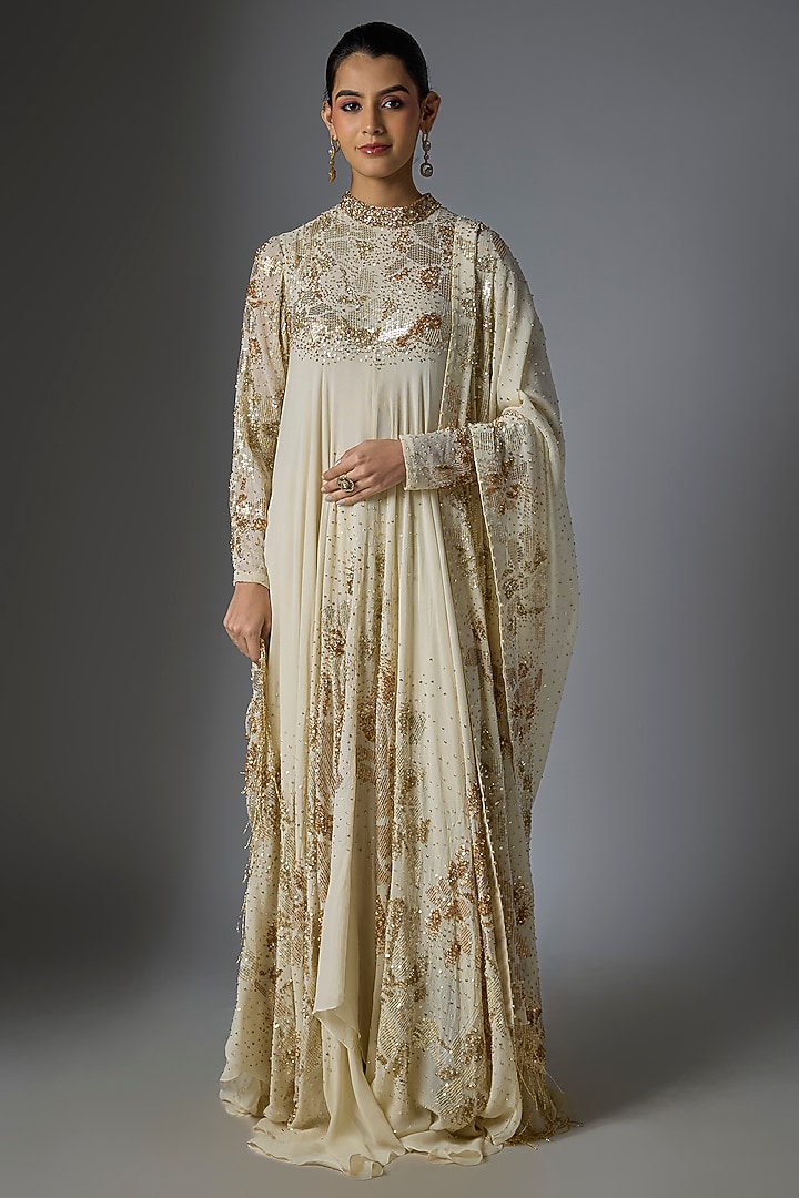 Almond Chiffon Sequins Embroidered Kurta Set by Nakul Sen at Pernia's Pop Up Shop