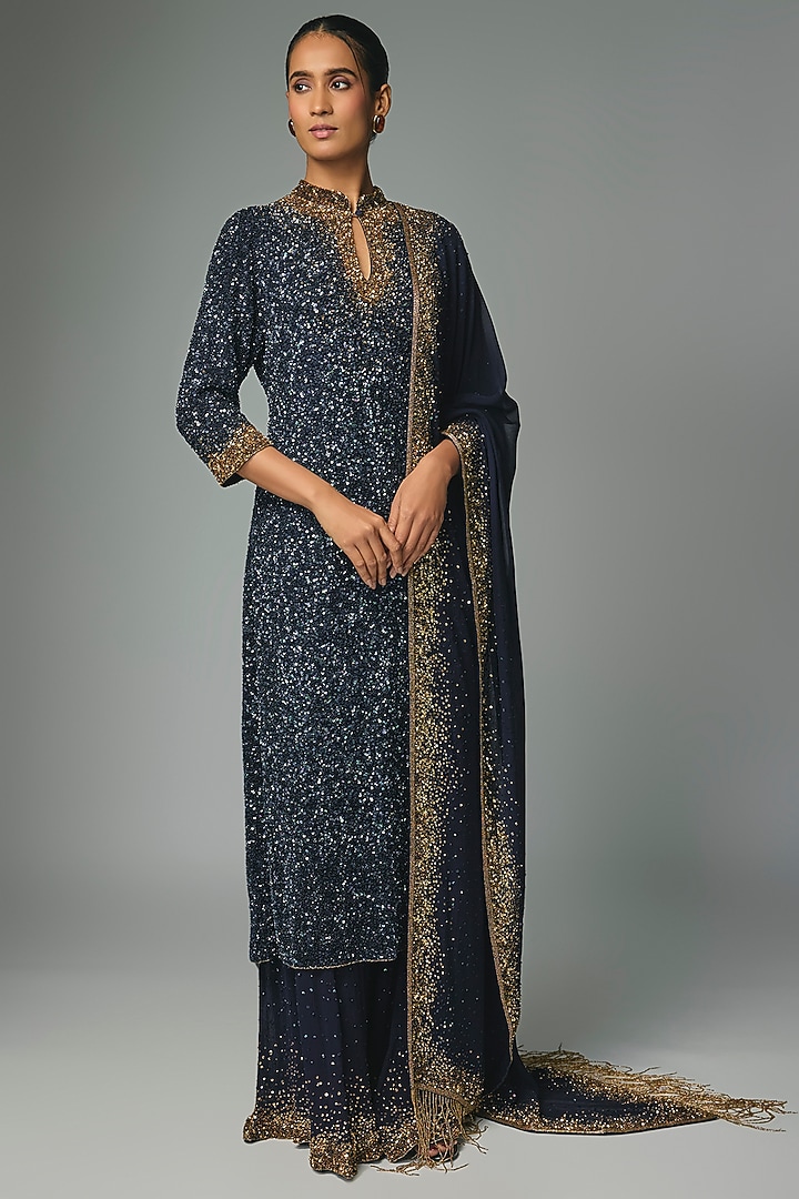Navy Chiffon Embroidered Kurta Set by Nakul Sen at Pernia's Pop Up Shop