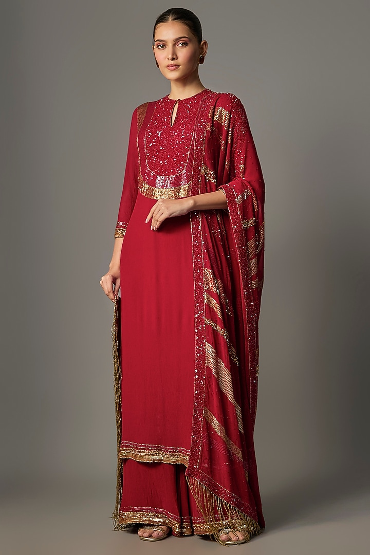 Red Chiffon Thread Embroidered Kurta Set by Nakul Sen at Pernia's Pop Up Shop