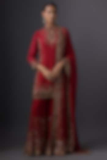 Red Chiffon Sequins Embroidered Kurta Set by Nakul Sen at Pernia's Pop Up Shop