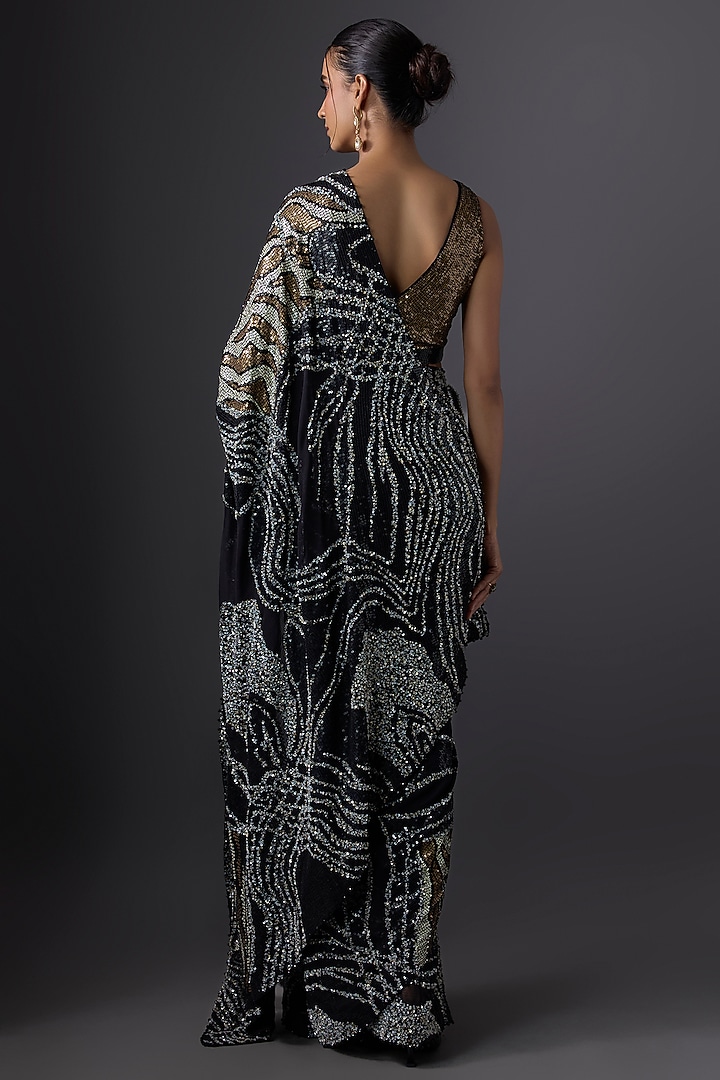 Black Chiffon Sequins Embroidered Bridal Saree Set by Nakul Sen at Pernia's Pop Up Shop