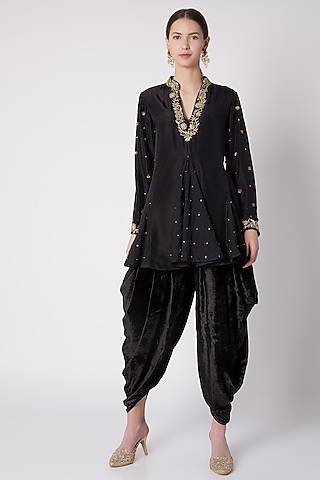 Black Embroidered Kurta With Dhoti by Nikasha