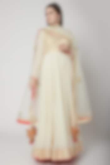 Off White Embroidered Wedding Anarkali Set by Nikasha at Pernia's Pop Up Shop