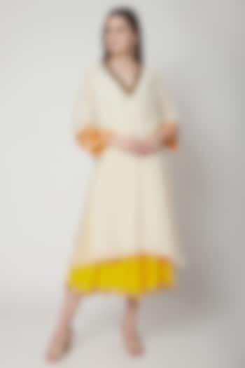 White & Yellow Embroidered Kurta Set by Nikasha at Pernia's Pop Up Shop