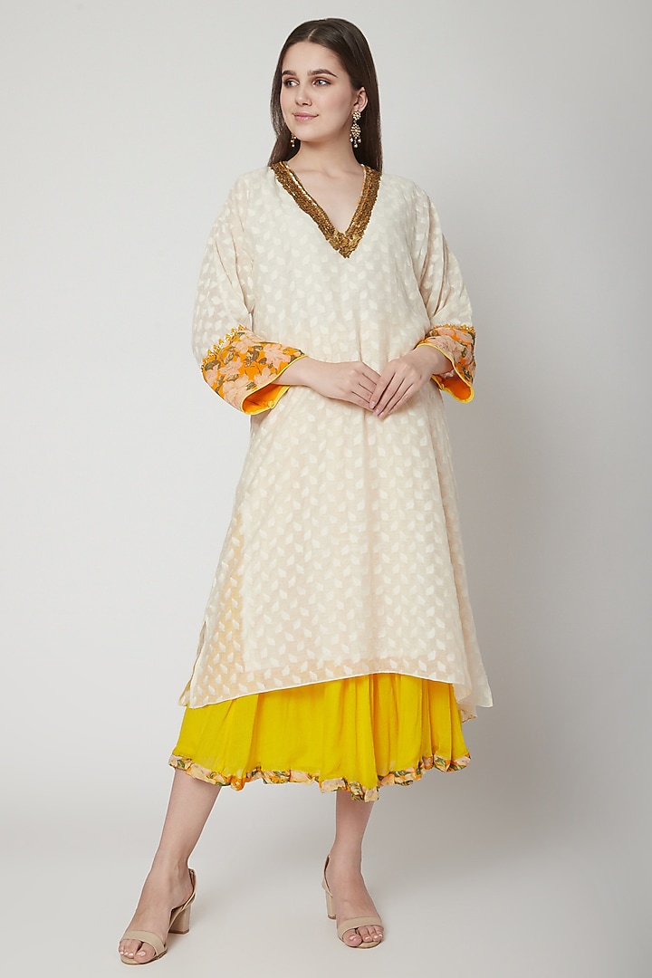 White & Yellow Embroidered Kurta Set by Nikasha at Pernia's Pop Up Shop