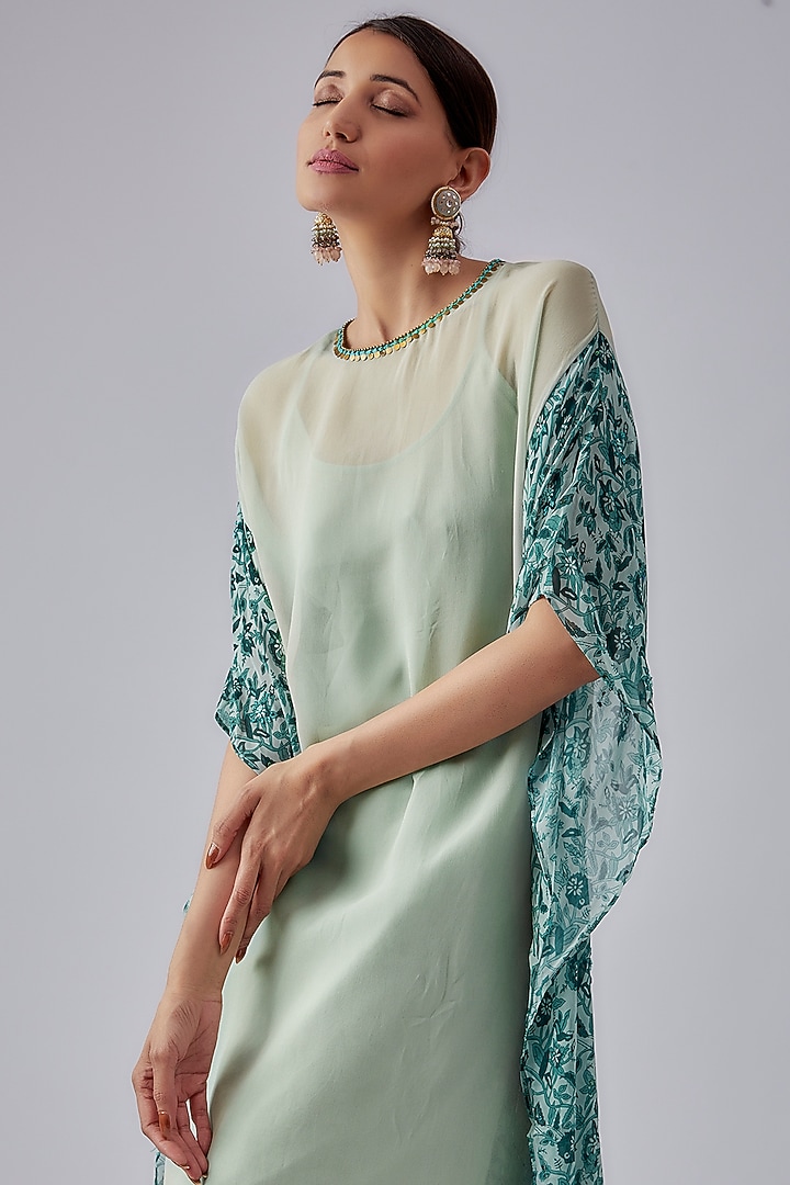Sea Blue & Turquoise Embroidered Tunic Set by Nikasha at Pernia's Pop Up Shop