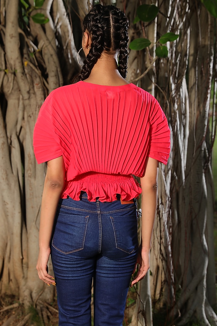 Gajjari Coral Georgette Pleated Kaftan Top by Nikasha at Pernia's Pop Up Shop