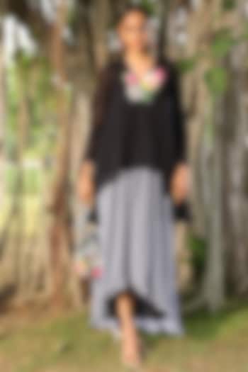 Black Leheriya Digital Printed Asymmetrical Tunic Set by Nikasha at Pernia's Pop Up Shop