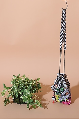 Black & White Chevron Printed Potli Bag by Nikasha