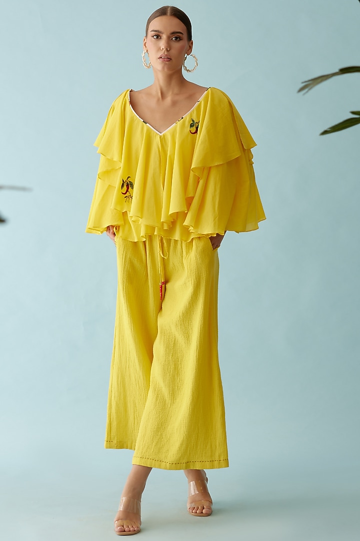 Yellow Cotton Hand Embroidered Co-Ord Set by Nikasha at Pernia's Pop Up Shop