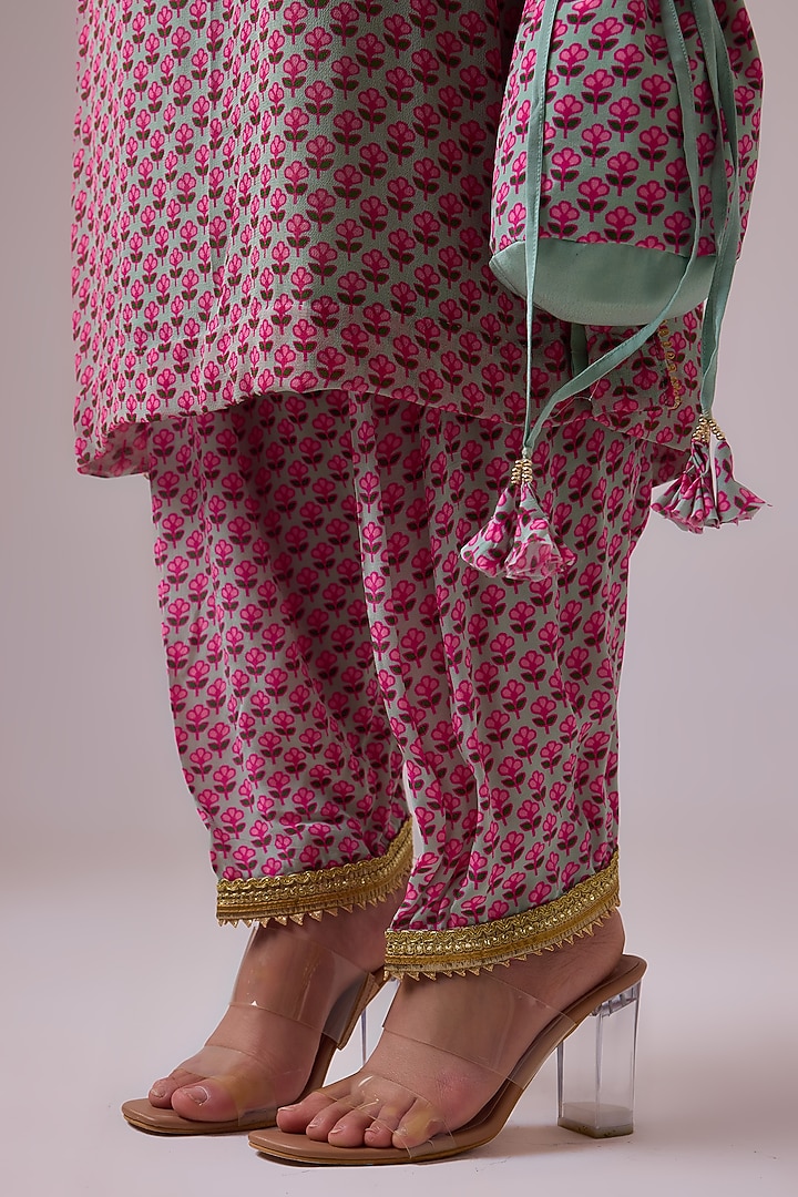 Pista Green Georgette Printed Kurta Set by Nikasha at Pernia's Pop Up Shop