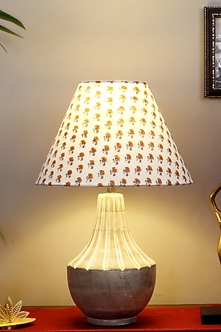 White Ektara Table Lamp With Yellow Printed Shade by Nakshikathaa