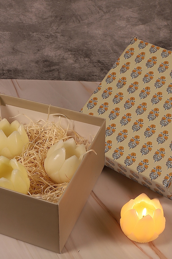 Ivory Natural Wax Hand Moulded Votives Gift Set by Nakshikathaa