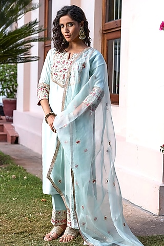 Powder Blue Chanderi Silk Nakshi & Zardosi Hand Embroidered Kurta Set by Bbaawri
