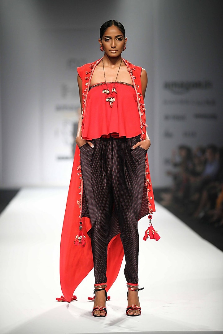 Red embroidered kali tube top with black overjacket and printed jodhpuri pants available only at Pernia's Pop Up Shop.