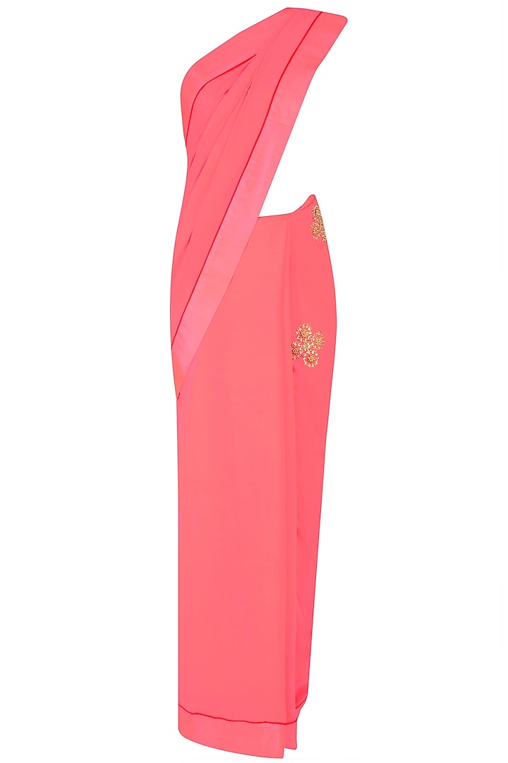 Peach and pink ombre saree with fuchsia embroidered blouse available only at Pernia's Pop Up Shop.