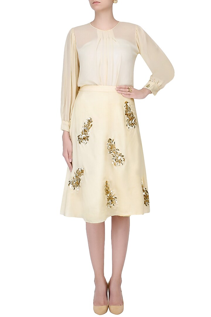 Cream zardozi and stone embroidered motifs skirt and top set available only at Pernia's Pop Up Shop.