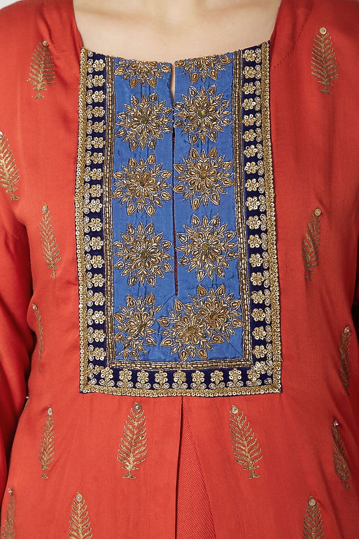 Red Printed & Embroidered Kurta Set by Nida Mahmood at Pernia's Pop Up Shop