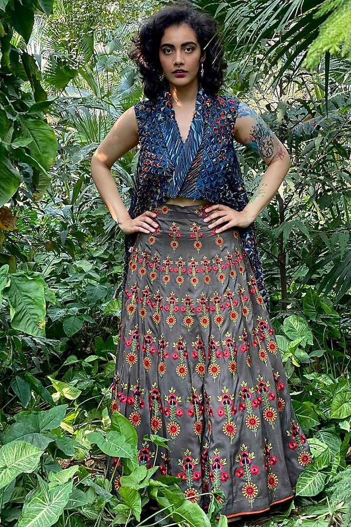 Muddy Grey Embroidered Panelled Skirt by Nida Mahmood