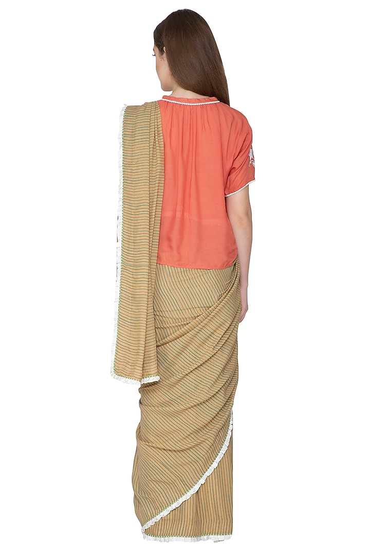 Beige Printed & Embroidered Wedding Saree Set by Nida Mahmood at Pernia's Pop Up Shop