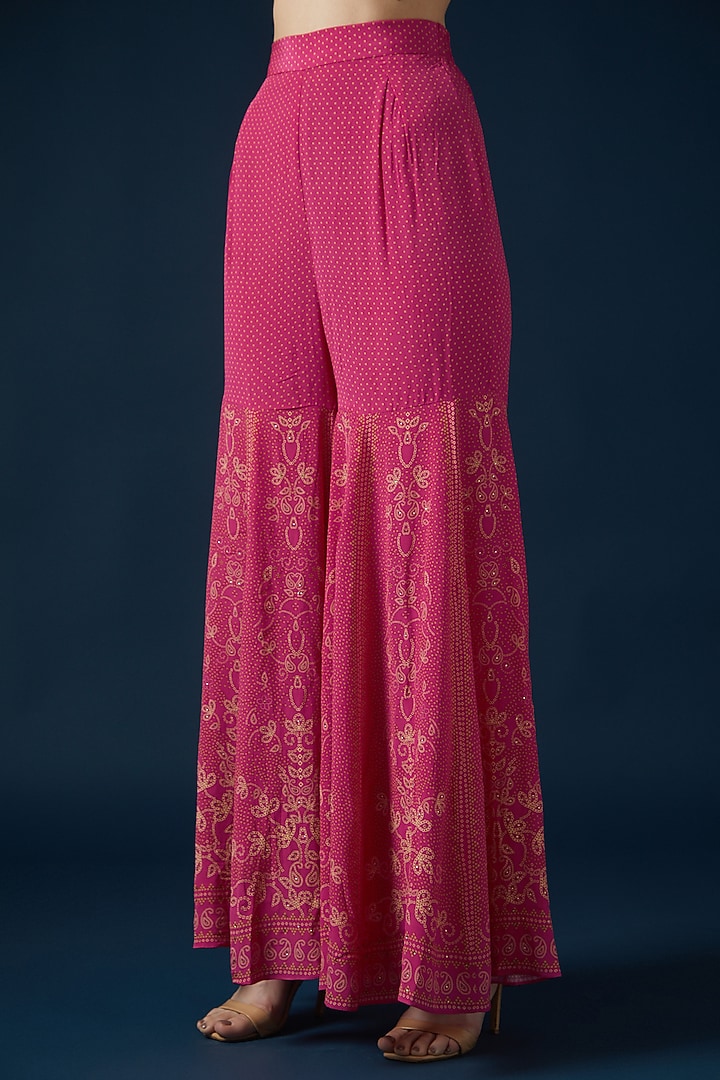 Fuchsia Bemberg Crepe Embroidered & Printed Kurta Set by NIRRAAMYAA at Pernia's Pop Up Shop