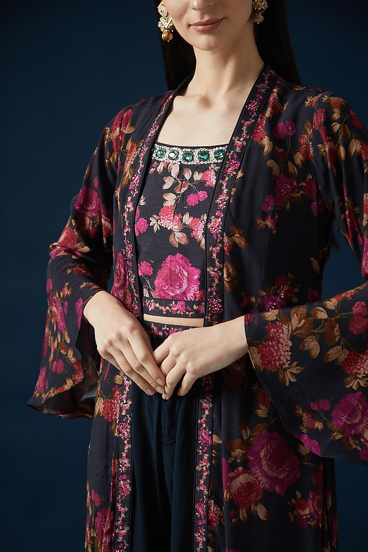 Black Bemberg Crepe Embroidered & Printed Jacket Set by NIRRAAMYAA at Pernia's Pop Up Shop