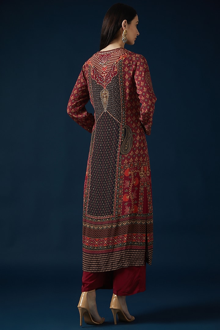 Red Bemberg Crepe Embroidered & Printed Kurta Set by NIRRAAMYAA at Pernia's Pop Up Shop
