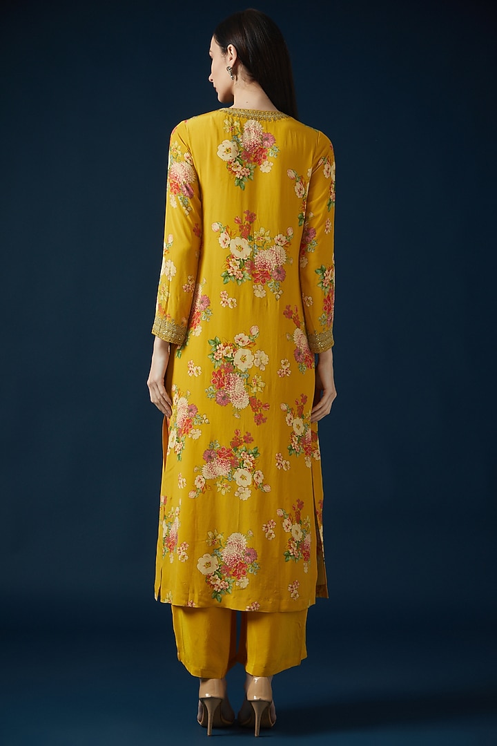 Mustard Bemberg Crepe Embroidered & Printed Kurta Set by NIRRAAMYAA at Pernia's Pop Up Shop